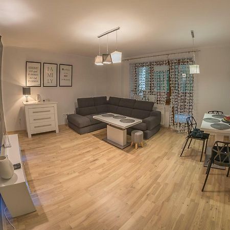 Zagajnik 8 Apartment คาร์ปัตซ์ ภายนอก รูปภาพ